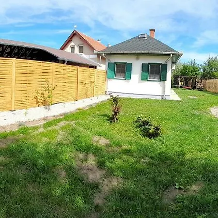 Zoeld Orom Vendeghaz 別荘 *